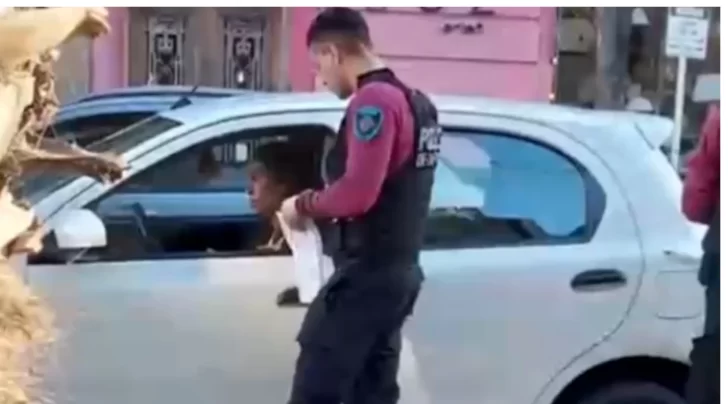 Ernestina Pais chocó a un auto, intentó darse a la fuga y la frenó la policía