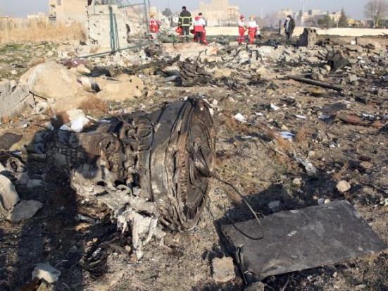 Un video muestra a un supuesto misil iraní derribando al avión ucraniano