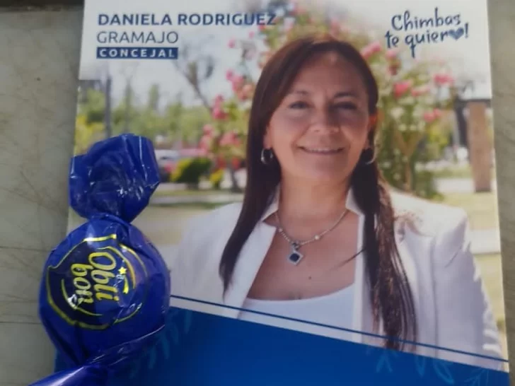 Chanampa criticó a la esposa de Gramajo por regalar bombones por el Día del Padre Chanampa criticó a la esposa de Gramajo por regalar bombones por el Día del Padre