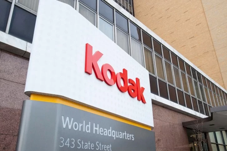 Convertirán a la reconocida empresa Kodak en una farmacéutica