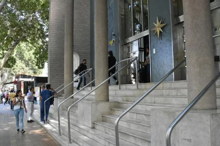 El 24 y 31 de diciembre no habrá atención bancaria