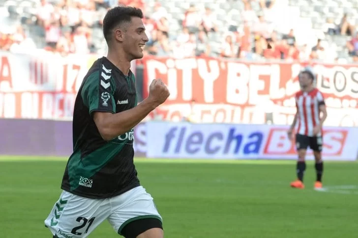 Banfield derrotó a Estudiantes en La Plata