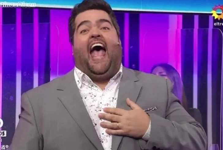 Barassi se rió tanto que tuvo un escatológico accidente al aire en “100 argentinos dicen” Barassi se rió tanto que tuvo un escatológico accidente al aire en “100 argentinos dicen”