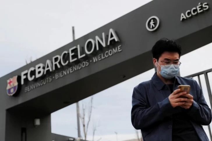 El plantel del Barcelona rechazó la propuesta de rebaja salarial