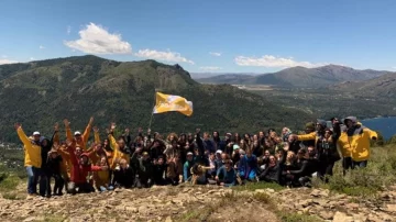 Bariloche demandará a los jóvenes que fueron de viaje de egresados con Covid-19 Bariloche demandará a los jóvenes que fueron de viaje de egresados con Covid-19