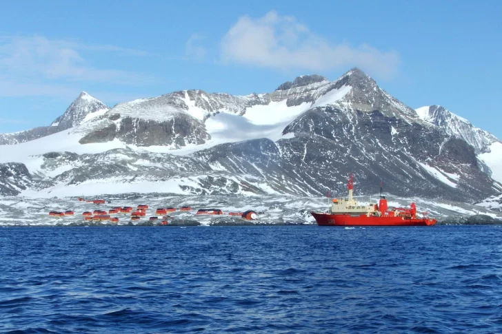 En la Base Esperanza de la Antártida argentina se registró un récord de 18,3 grados