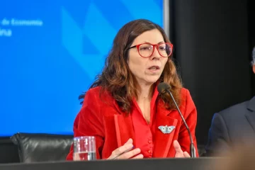 Hay expectativa en empresarios locales por anuncios de Batakis Hay expectativa en empresarios locales por anuncios de Batakis