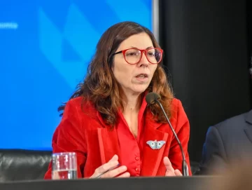 Batakis se reúne en Washington con inversores y directivos de empresas líderes Batakis se reúne en Washington con inversores y directivos de empresas líderes