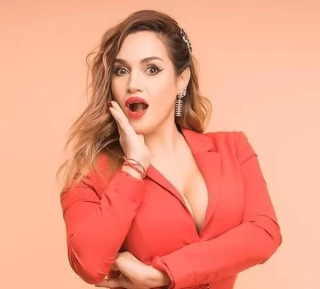 Belén Francese se mostró en bikini y todos le elogiaron la cola