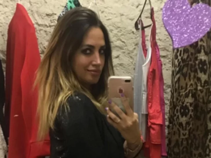 Belén Francese se grabó tomando sol con una malla súper cavada y eufórica: “Feliz”