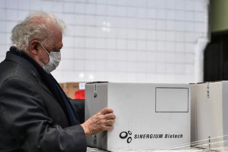 Ginés González García aseguró que en marzo “podremos tener masivamente la vacuna”