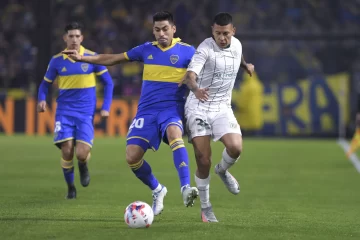 Banfield se aprovechó del Boca alternativo y lo goleó en La Bombonera