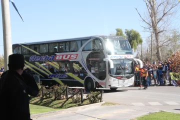 Llegó Boca y así fue recibido por los fanáticos Llegó Boca y así fue recibido por los fanáticos