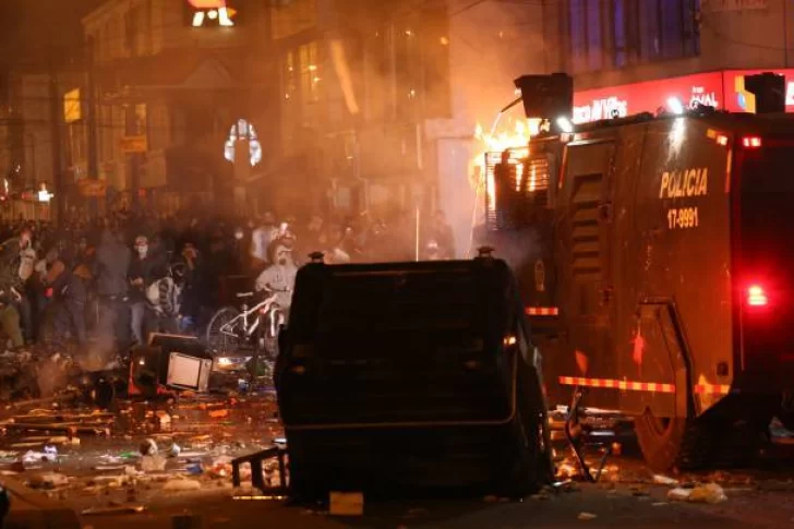 Cinco fallecidos en Bogotá por protestas luego de la muerte de hombre a manos de policías