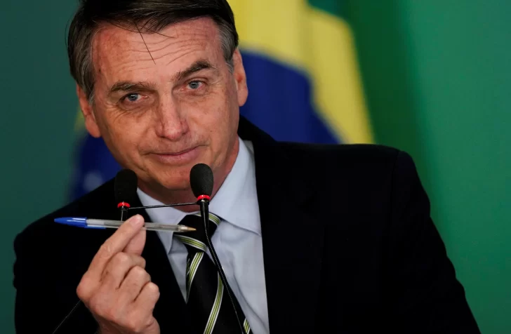 Bolsonaro: “El pueblo decidió comprar armas y municiones” Bolsonaro: “El pueblo decidió comprar armas y municiones”