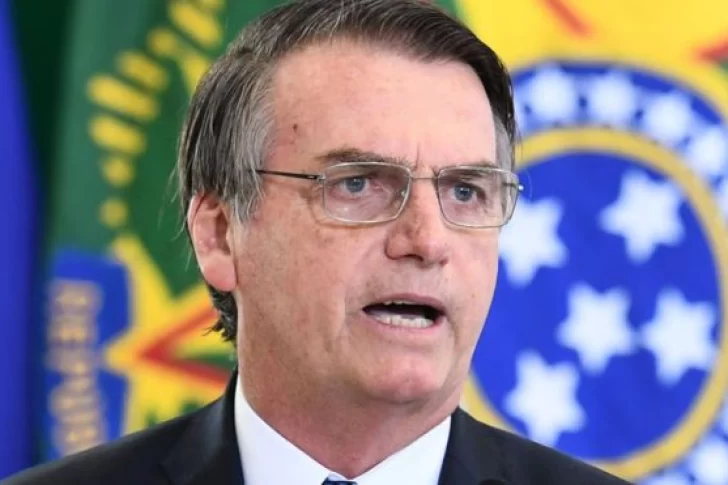 Bolsonaro volvió a minimizar al coronavirus: “Es como una lluvia”