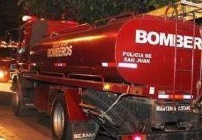 Tiene 71 años, encendió una vela porque no tenía electricidad y perdió todo en un incendio Tiene 71 años, encendió una vela porque no tenía electricidad y perdió todo en un incendio