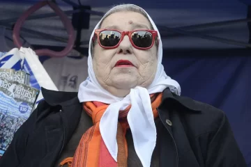 Hebe de Bonafini, polémica: “Hay que suplantar la carne por garbanzos, lentejas y arroz” Hebe de Bonafini, polémica: “Hay que suplantar la carne por garbanzos, lentejas y arroz”