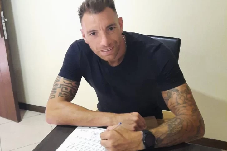 Botinelli ya firmó y se convirtió en el 14to. refuerzo de San Martín