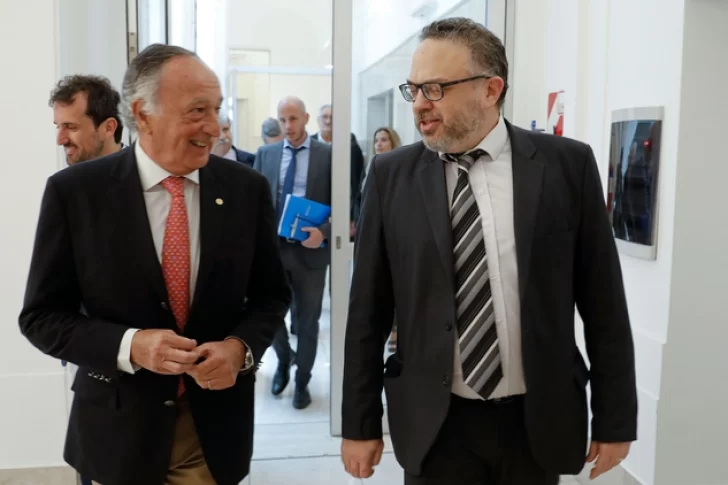 La UIA le pidió al Gobierno que autorice a las empresas a pagar el aguinaldo en cuotas