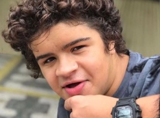 El joven brasileño que se volvió viral por su parecido a un protagonista de “Stranger Things” El joven brasileño que se volvió viral por su parecido a un protagonista de “Stranger Things”
