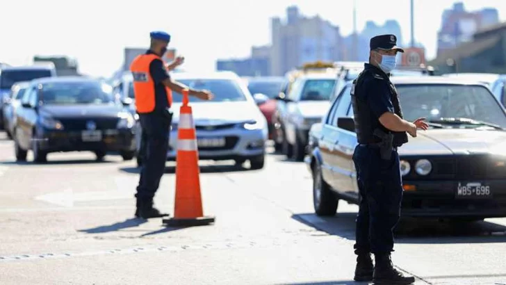 El Gobierno nacional publicó el DNU con las nuevas restricciones: los detalles El Gobierno nacional publicó el DNU con las nuevas restricciones: los detalles