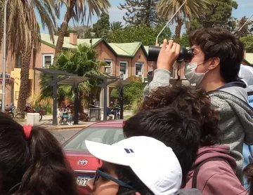 Gerónimo, la voz cantante: fue al hotel con binoculares para no perderse detalle Gerónimo, la voz cantante: fue al hotel con binoculares para no perderse detalle