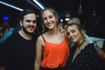 “Chiqui” Tapia se subió al caballo para llegar a la Difunta Correa con el resto de los jinetes “Chiqui” Tapia se subió al caballo para llegar a la Difunta Correa con el resto de los jinetes