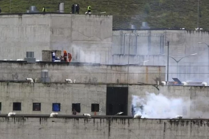 Otro motín carcelario en Guayaquil deja dos reclusos muertos y seis policías heridos