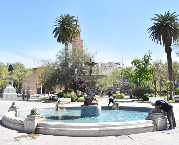 San Juan, entre las nueve provincias con alerta rojo por altas temperaturas San Juan, entre las nueve provincias con alerta rojo por altas temperaturas