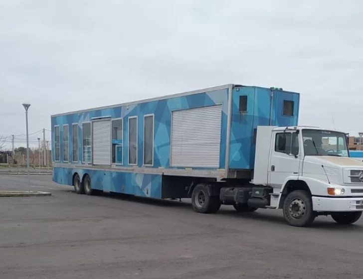 El camión fábrica de DNI llega ahora a Chimbas: el cronograma y cómo hacer el trámite El camión fábrica de DNI llega ahora a Chimbas: el cronograma y cómo hacer el trámite