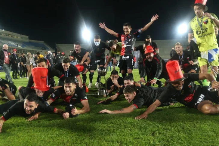 ¡Colón hizo historia y se consagró campeón en San Juan!