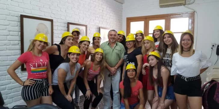 Conocé a las 17 bellezas que aspiran a ser Reina de la Minería Conocé a las 17 bellezas que aspiran a ser Reina de la Minería