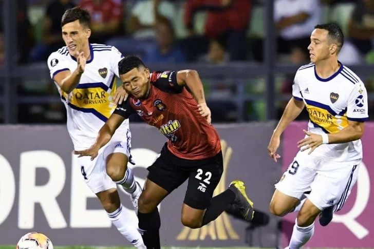 Boca debutó en la Libertadores con un empate frente a Caracas