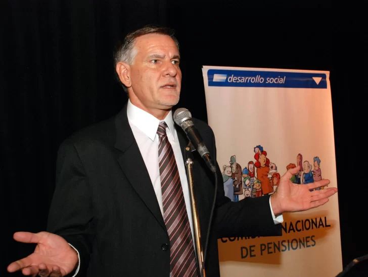 Carlos Castagneto reemplazará a Marcó del Pont al frente de la AFIP Carlos Castagneto reemplazará a Marcó del Pont al frente de la AFIP