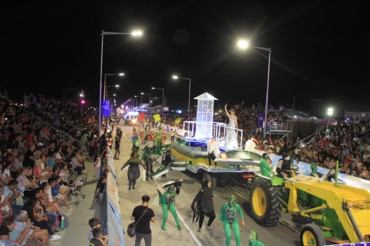 Alquilarán 12.000 sillas para ver cómodamente el Carrusel Alquilarán 12.000 sillas para ver cómodamente el Carrusel