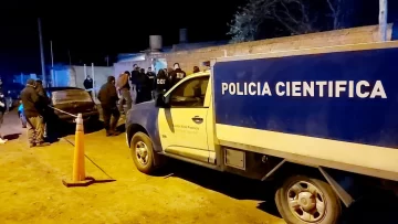 Hallan asesinada a una jubilada en su casa de Pehuajó y por el crimen detienen a su hijastra Hallan asesinada a una jubilada en su casa de Pehuajó y por el crimen detienen a su hijastra