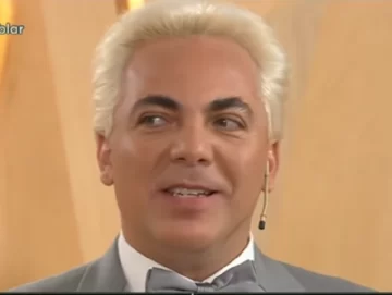 Cristian Castro explicó el significado de su tatuaje en la espalda Cristian Castro explicó el significado de su tatuaje en la espalda