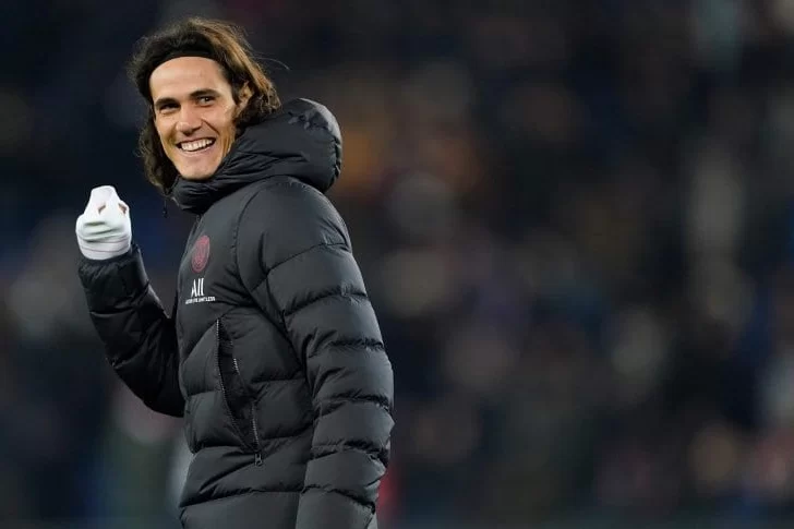 ¿Cuánto le costaría a Boca traer a Cavani?