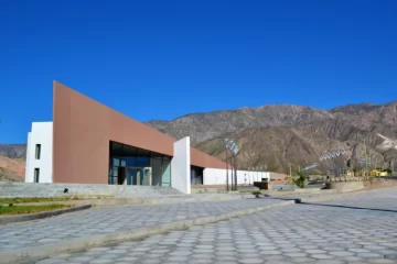 Cinco empresas quieren construir el parque solar Anchipurac Cinco empresas quieren construir el parque solar Anchipurac