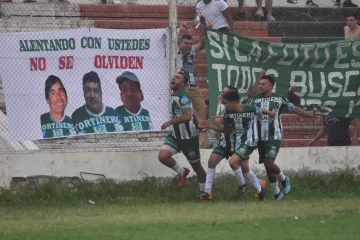 Centenario Olímpico y Sarmiento de Zonda avanzaron y jugarán por el segundo ascenso