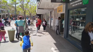 El Comercio de San Juan dio a conocer cómo trabajará jueves y viernes feriados El Comercio de San Juan dio a conocer cómo trabajará jueves y viernes feriados