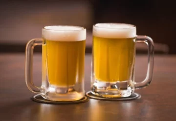 Prohíben la venta de una cerveza por intoxicación masiva con muertes Prohíben la venta de una cerveza por intoxicación masiva con muertes