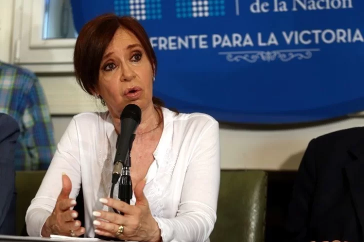 Encendida defensa de Cristina Fernández con acusaciones a los fiscales y a JxC