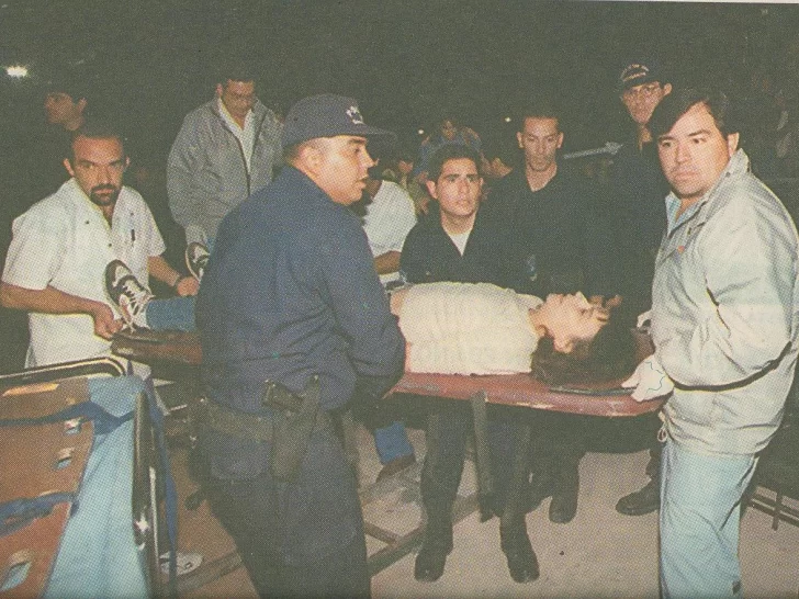 Caída de una tribuna, avalanchas y heridos: el show de Chayanne que casi termina en tragedia Caída de una tribuna, avalanchas y heridos: el show de Chayanne que casi termina en tragedia