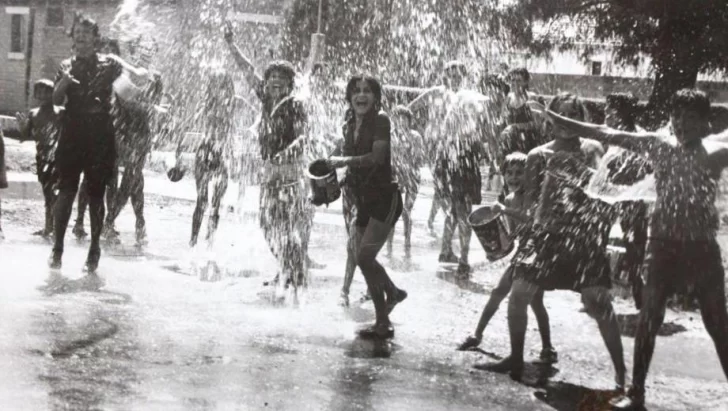 El imperdible video que muestra cómo se vivía el Carnaval en la provincia El imperdible video que muestra cómo se vivía el Carnaval en la provincia