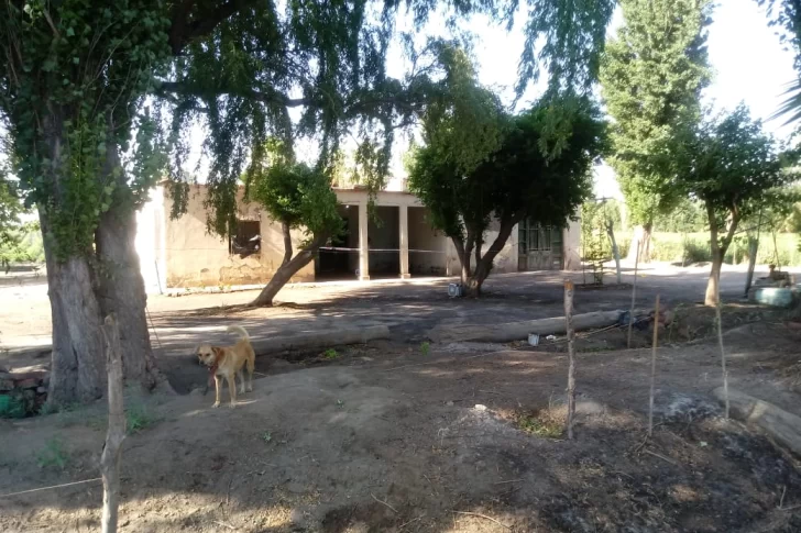 Un niño de 13 años fue quien halló el cadáver del casero: ¿buscaban la plata de una pensión?