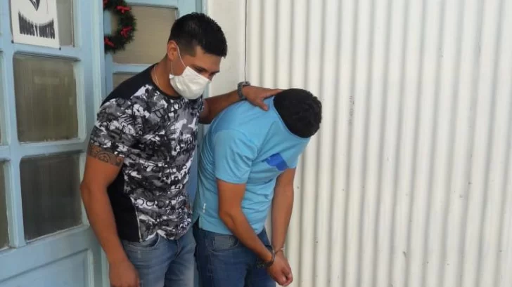 Detuvieron al “Chocolate” por el robo ocurrido a una familia de Santa Lucía Detuvieron al “Chocolate” por el robo ocurrido a una familia de Santa Lucía