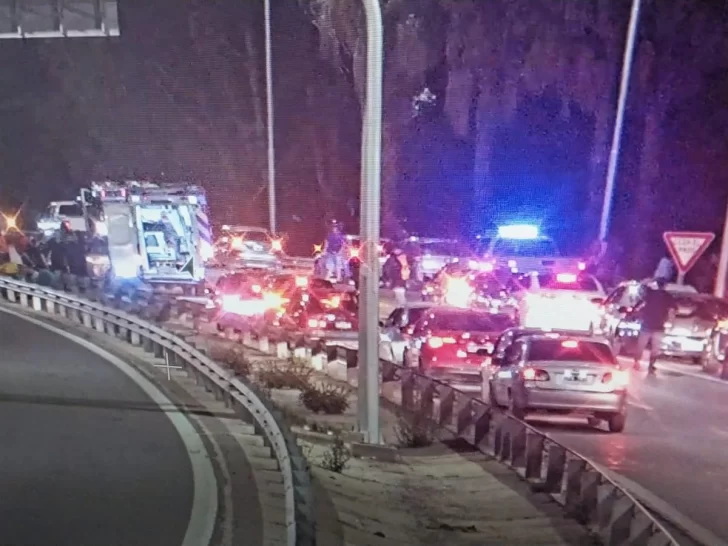 Publican el diagnóstico de la chica que volcó y salió despedida por el parabrisas Publican el diagnóstico de la chica que volcó y salió despedida por el parabrisas