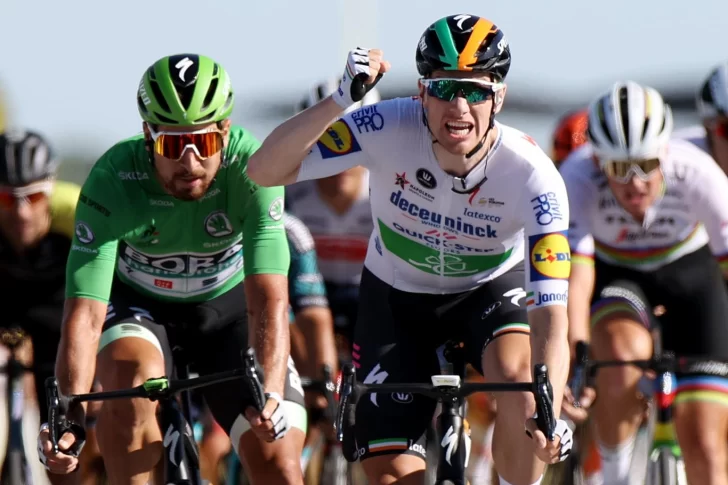 El irlandés Bennett ganó la 10ma. etapa y Peter Sagan se metió en el podio